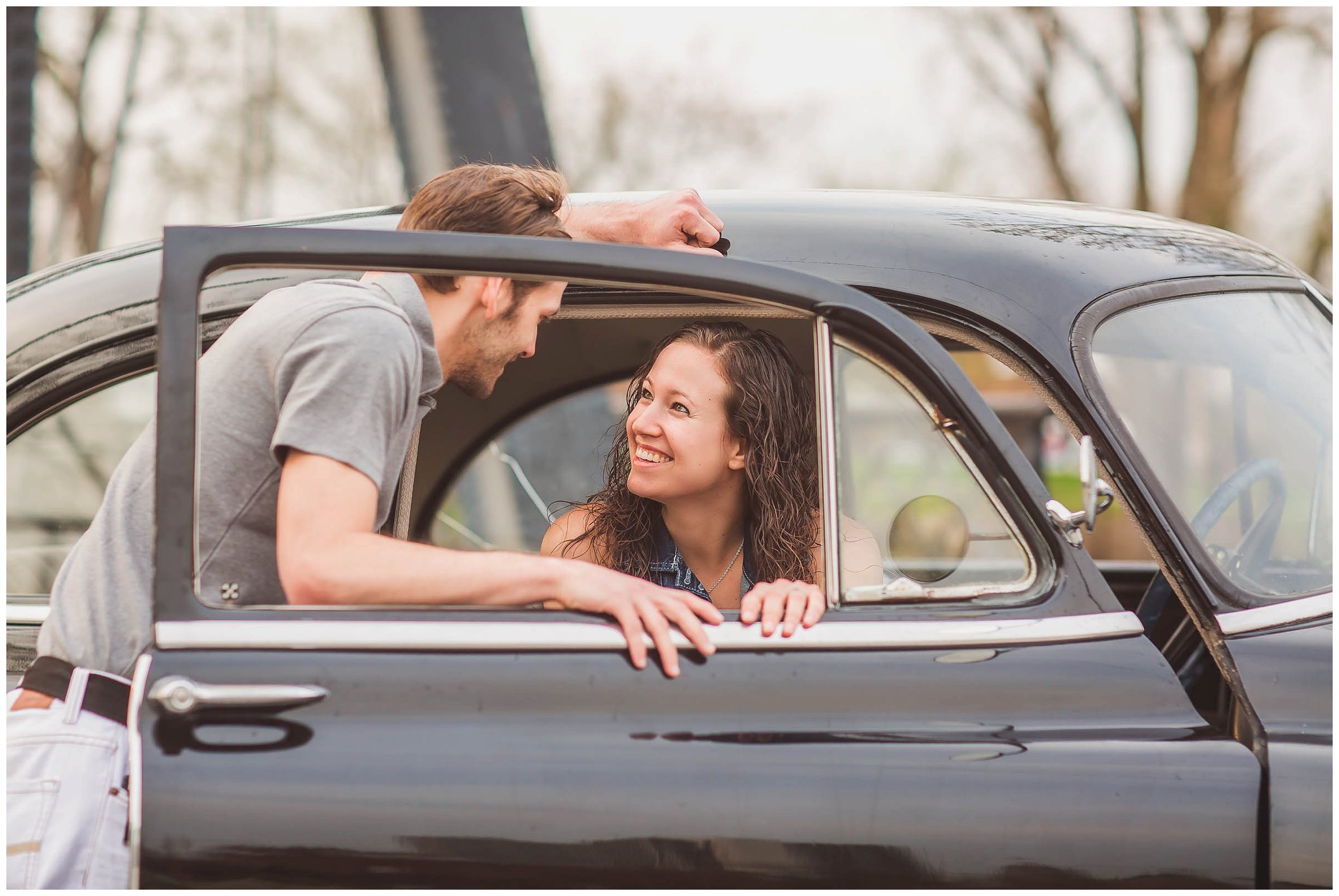 Fort Wayne, Indiana spring engagement session. Midwest and Destination Wedding Photographer_0028.jpg
