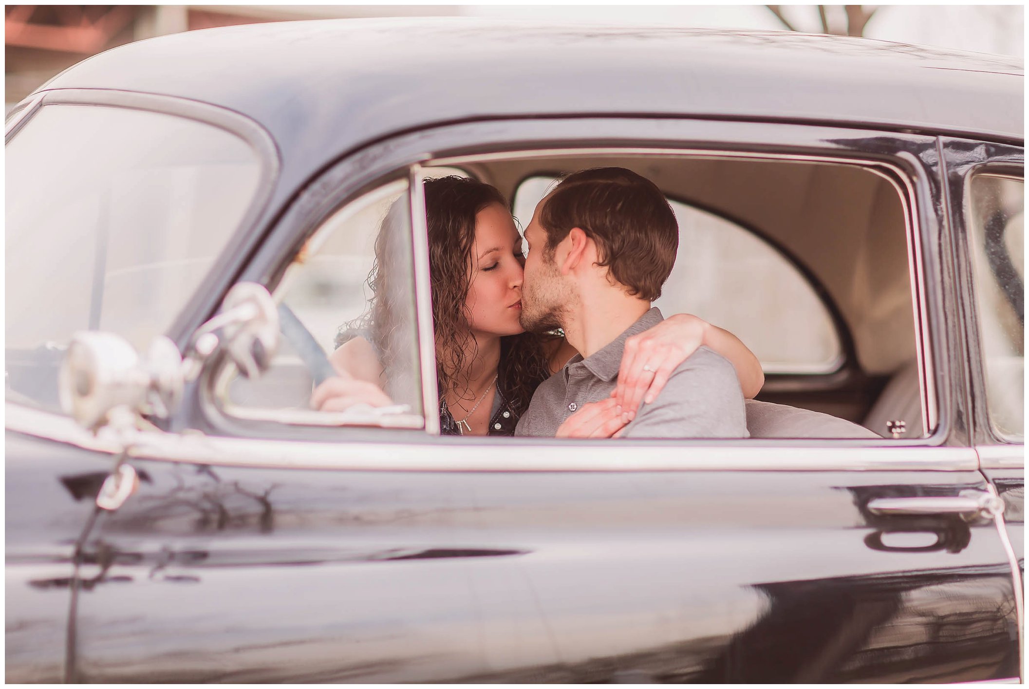 Fort Wayne, Indiana spring engagement session. Midwest and Destination Wedding Photographer_0032.jpg