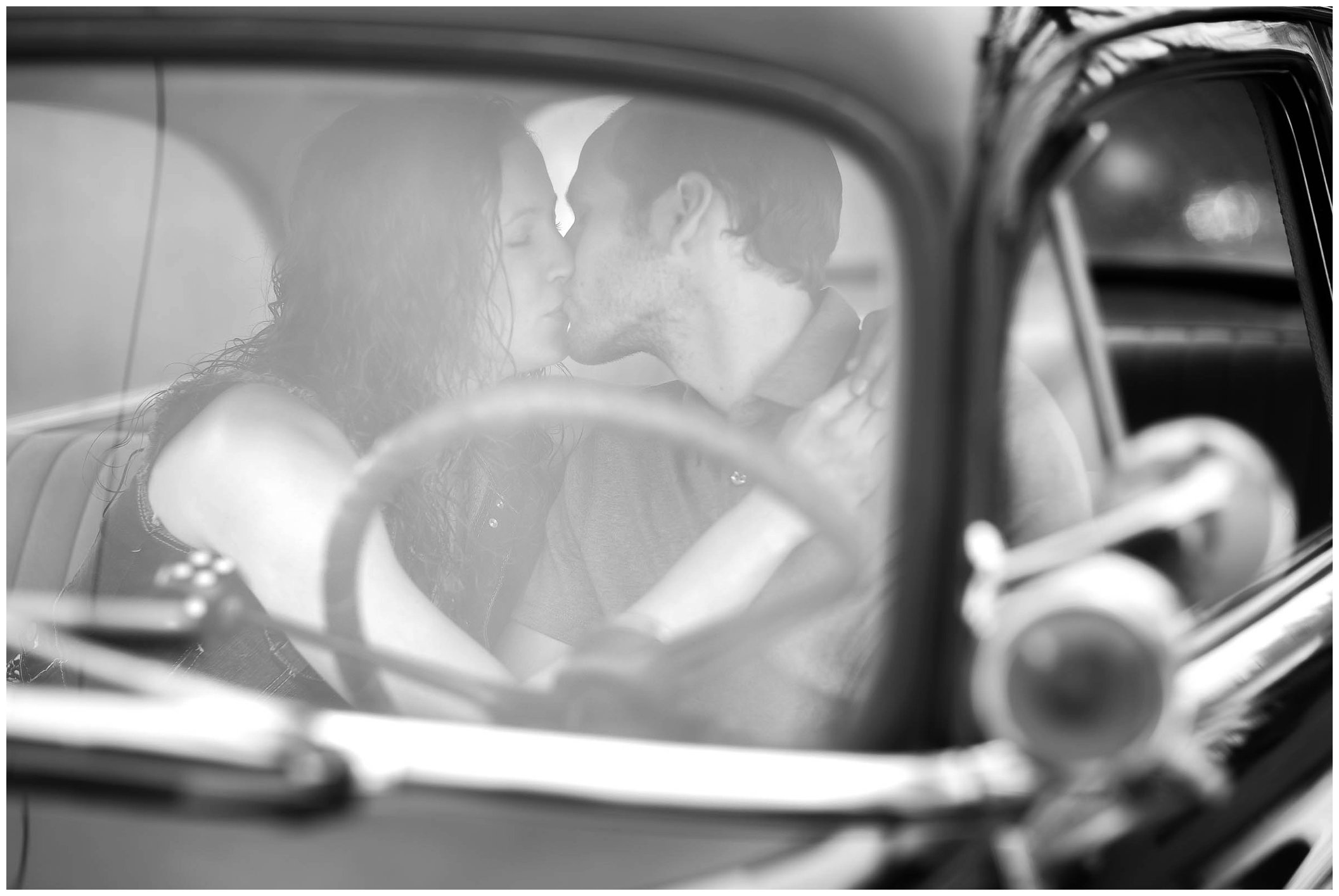 Fort Wayne, Indiana spring engagement session. Midwest and Destination Wedding Photographer_0033.jpg