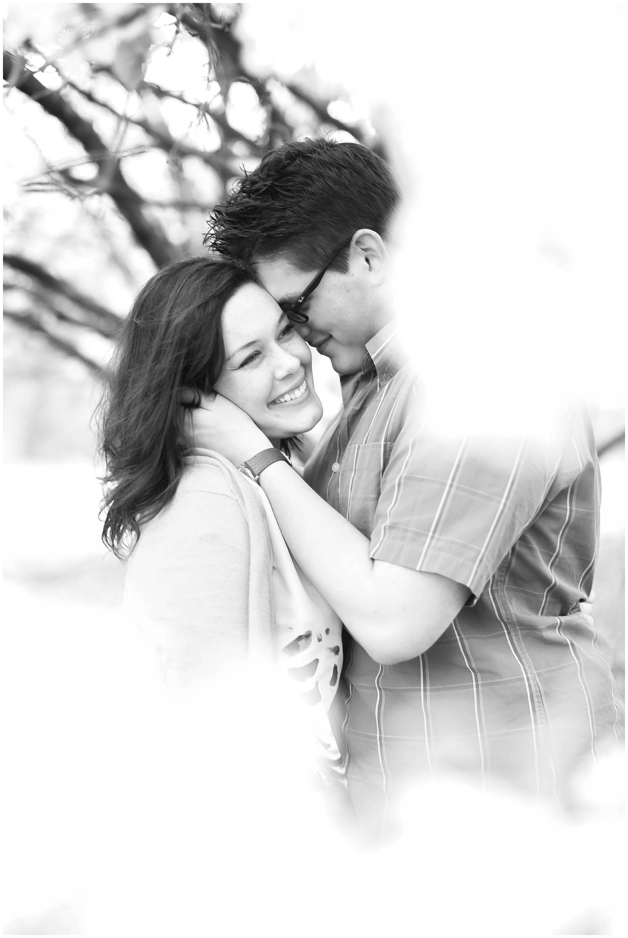 Fort Wayne, Indiana engagement session. Midwest and Destination Wedding Photographer_0070.jpg
