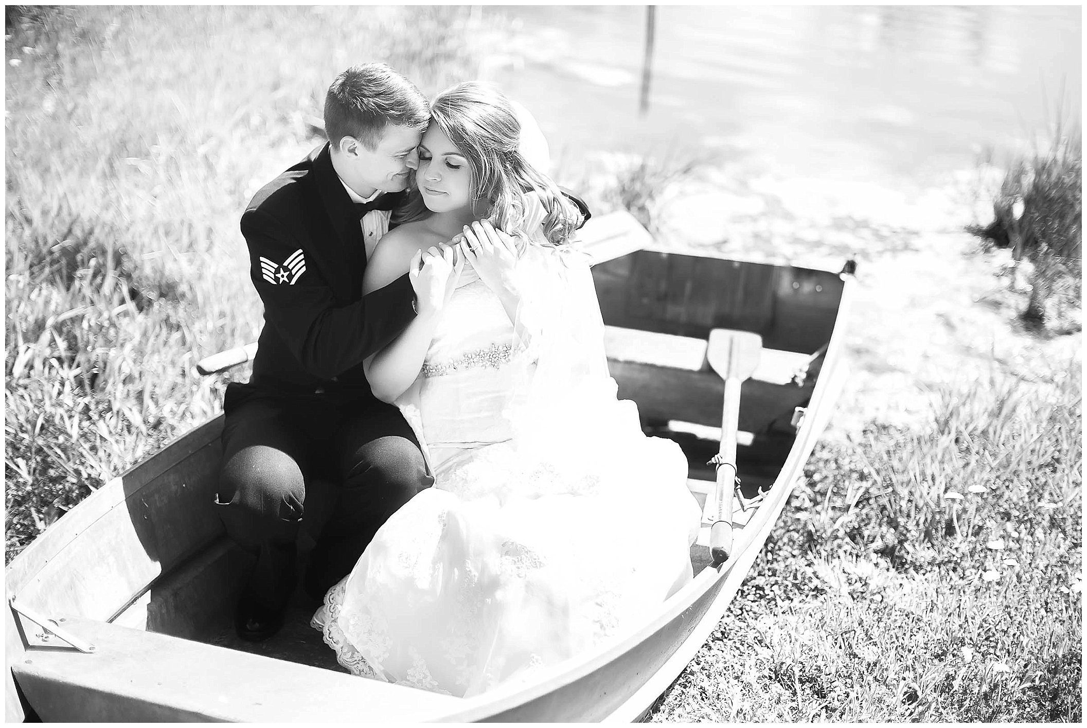 Indiana Wedding Photographer, Marian Hills Farm in Fort Wayne, Indiana_0037.jpg