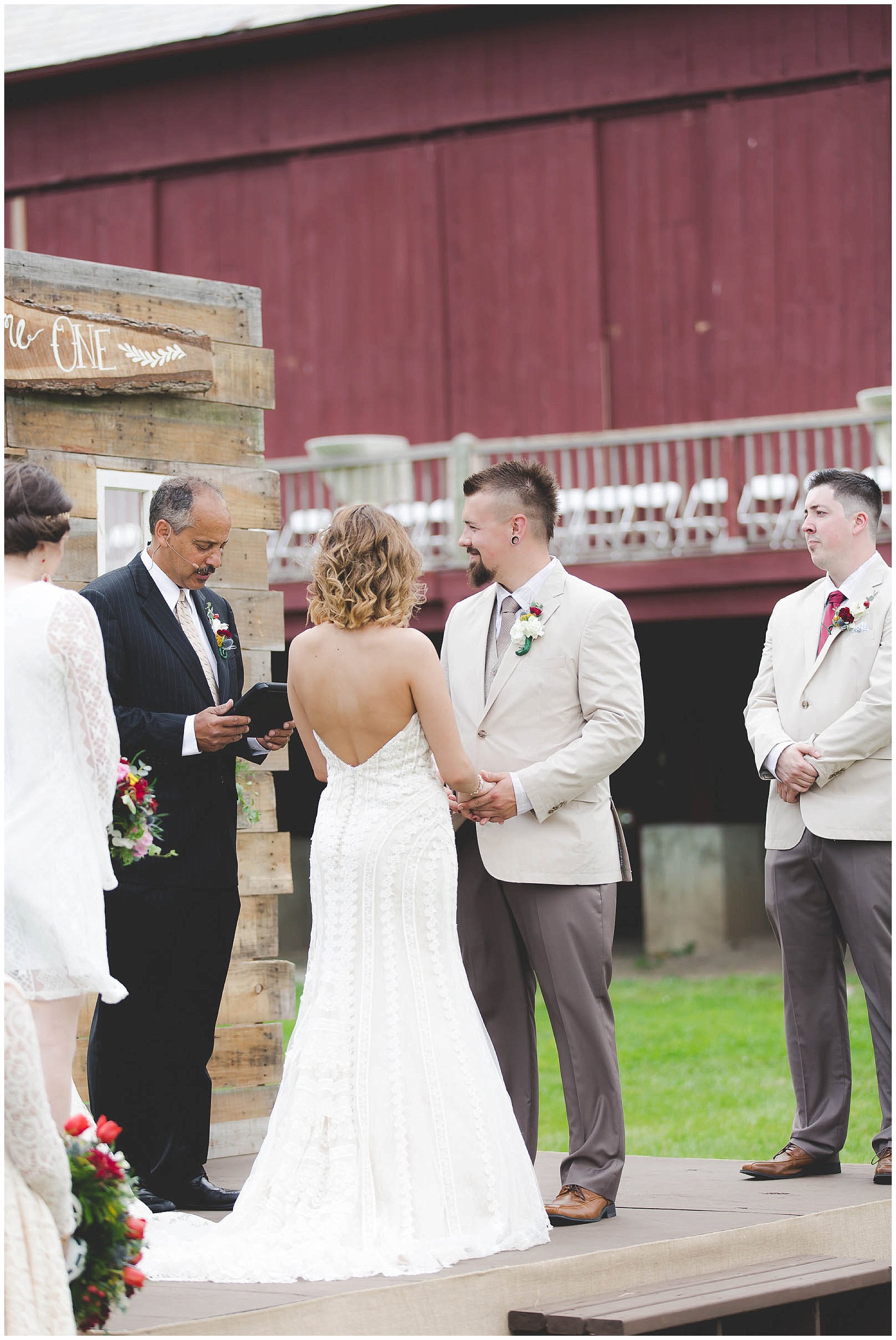 Victoria and Ian | Marian Hills Farm Wedding | Natalie Kunkel Photography