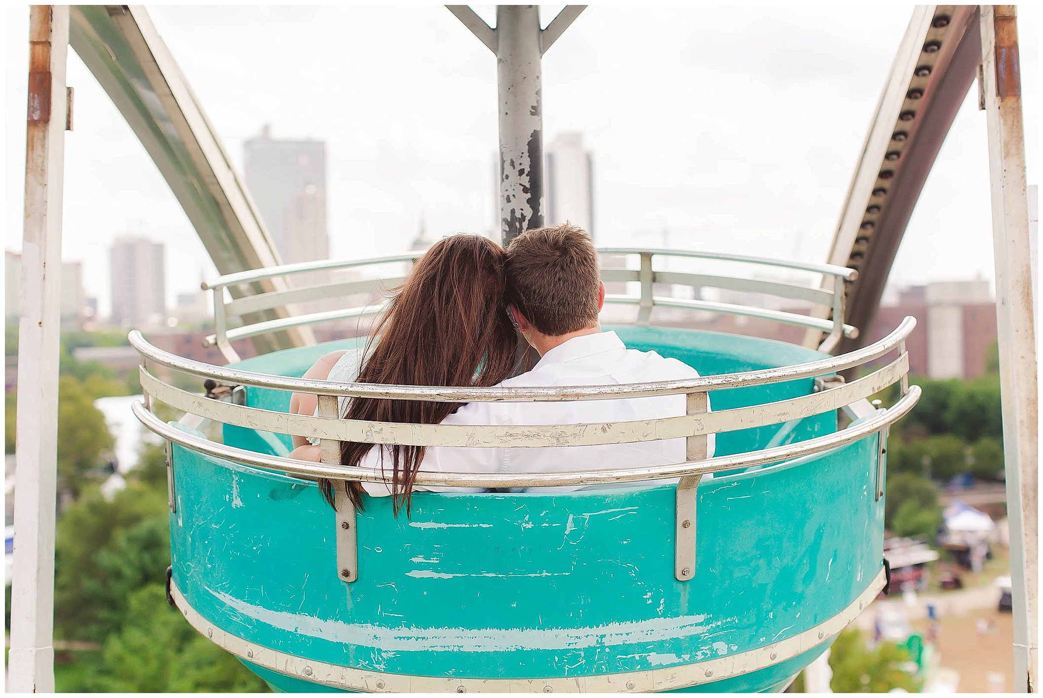 Carnival Engagement session at Three Rivers Festival in Fort Wayne Indiana_0014.jpg