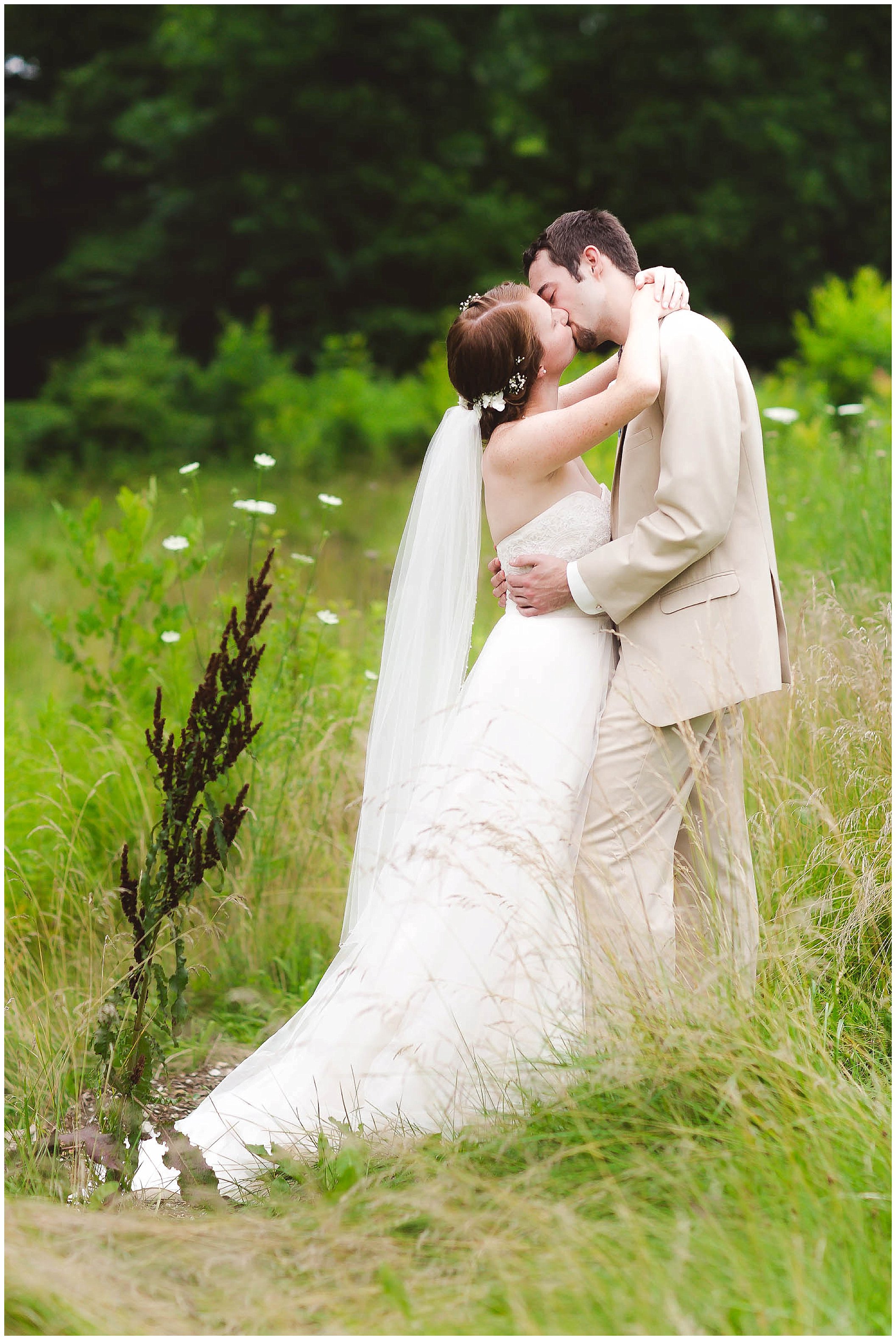 Rustic Indianapolis Wedding, Indianapolis Wedding Photographer_0017.jpg