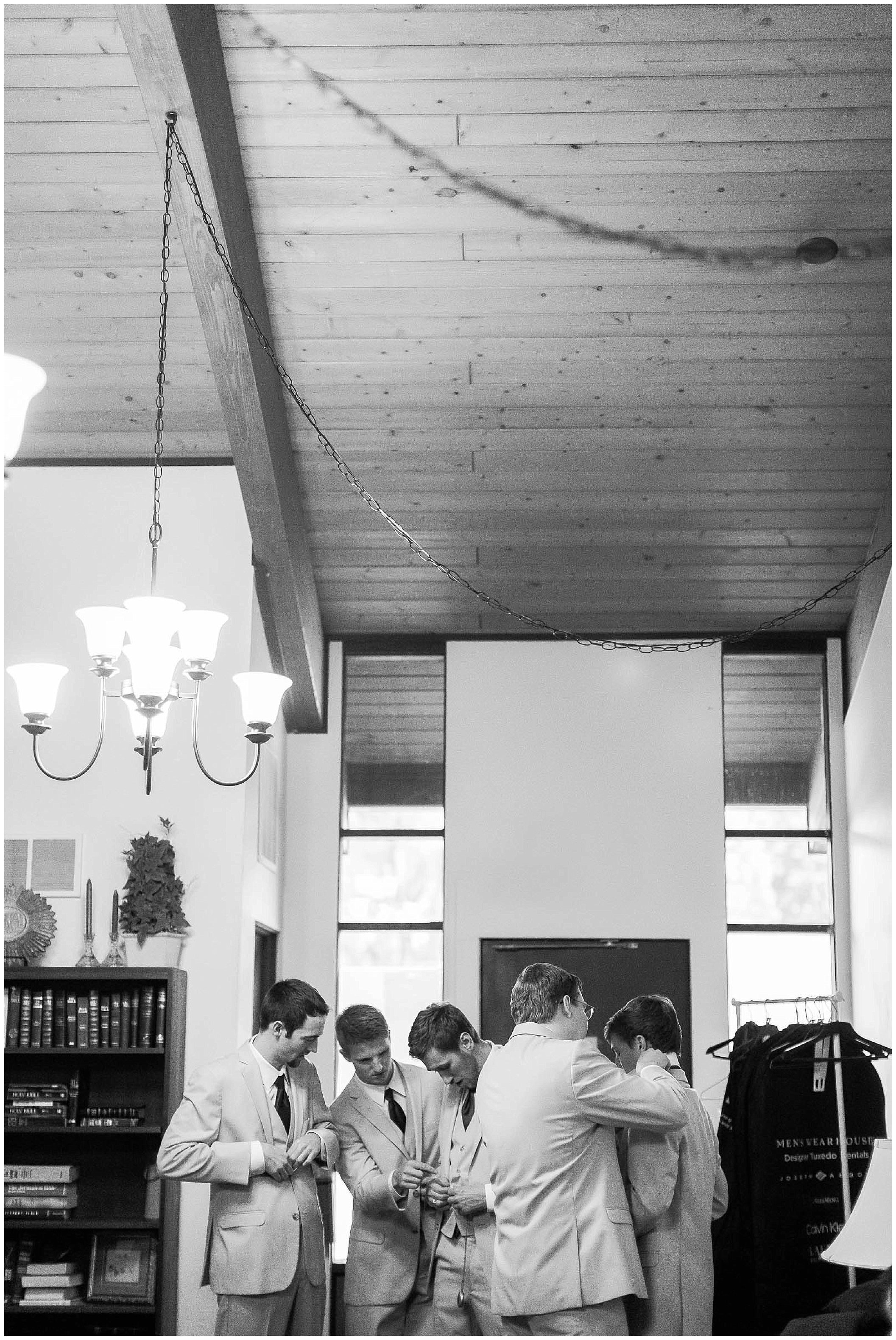 Rustic Indianapolis Wedding, Indianapolis Wedding Photographer_0072.jpg