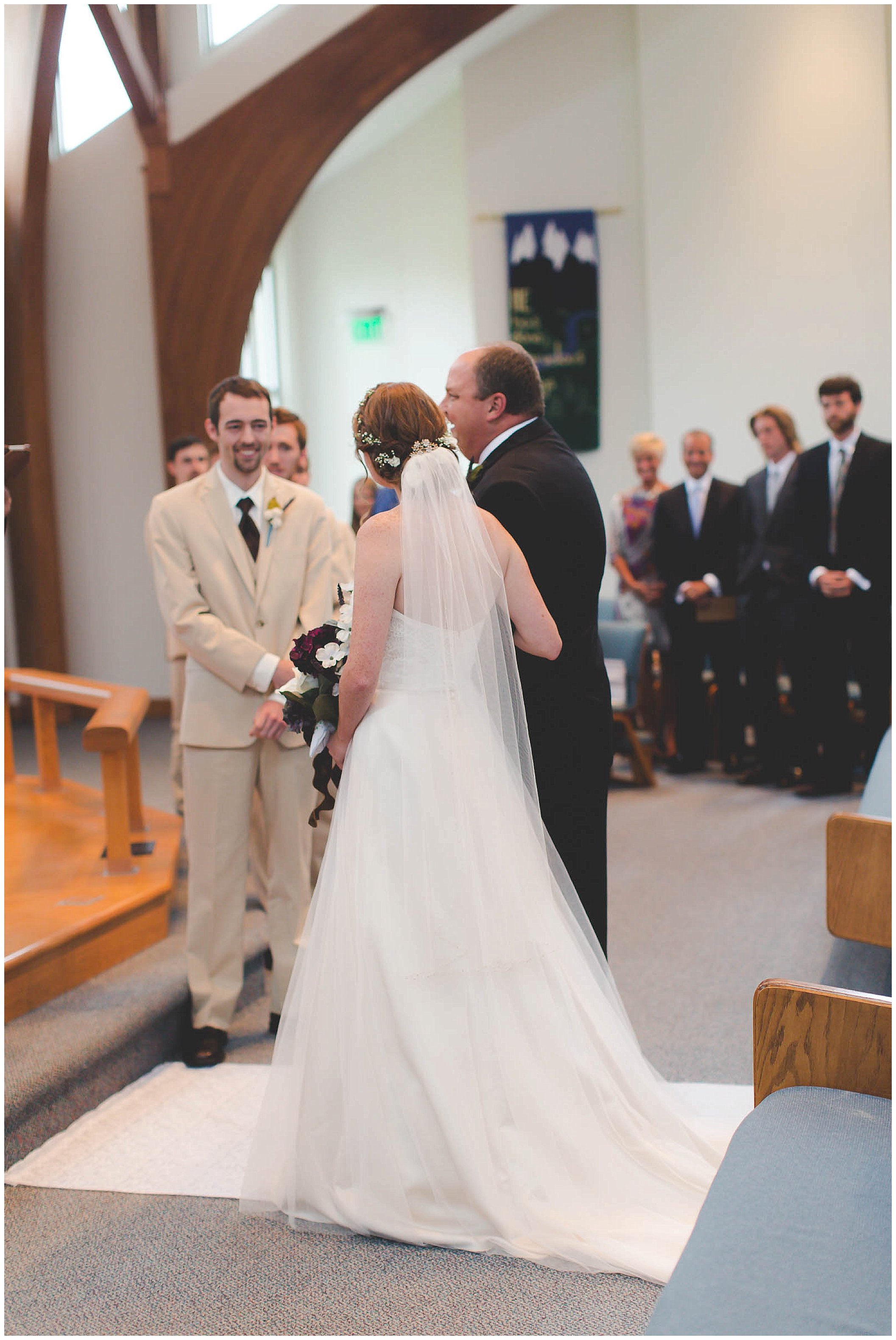 Rustic Indianapolis Wedding, Indianapolis Wedding Photographer_0104.jpg