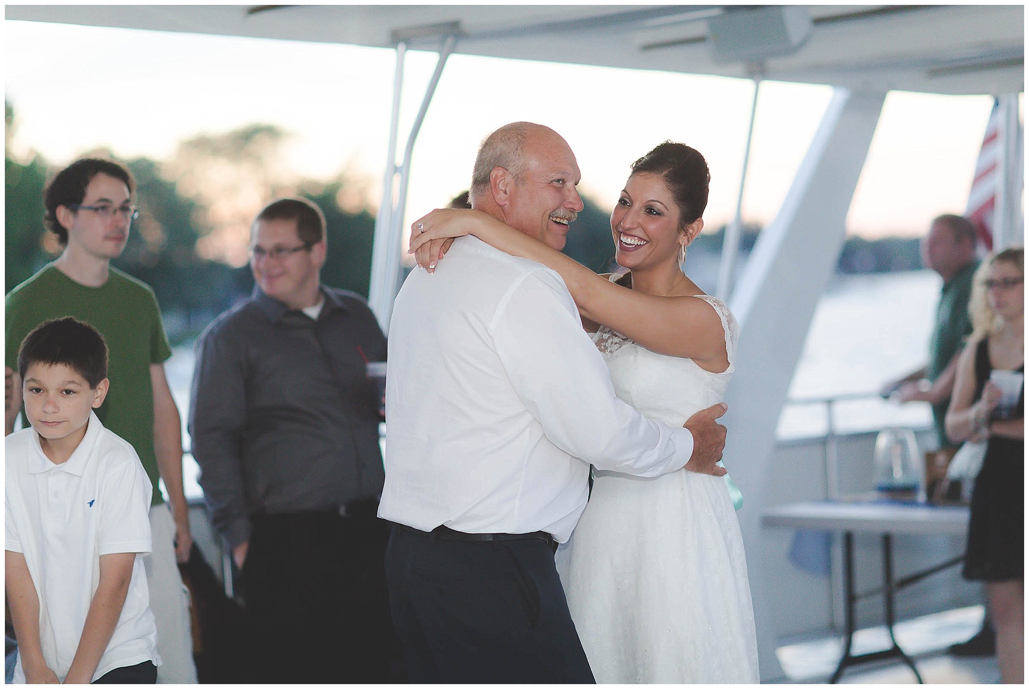 Oakwood Resort boat wedding at Wawasee Lake, Syracuse Indiana Wedding Photographer_0063.jpg