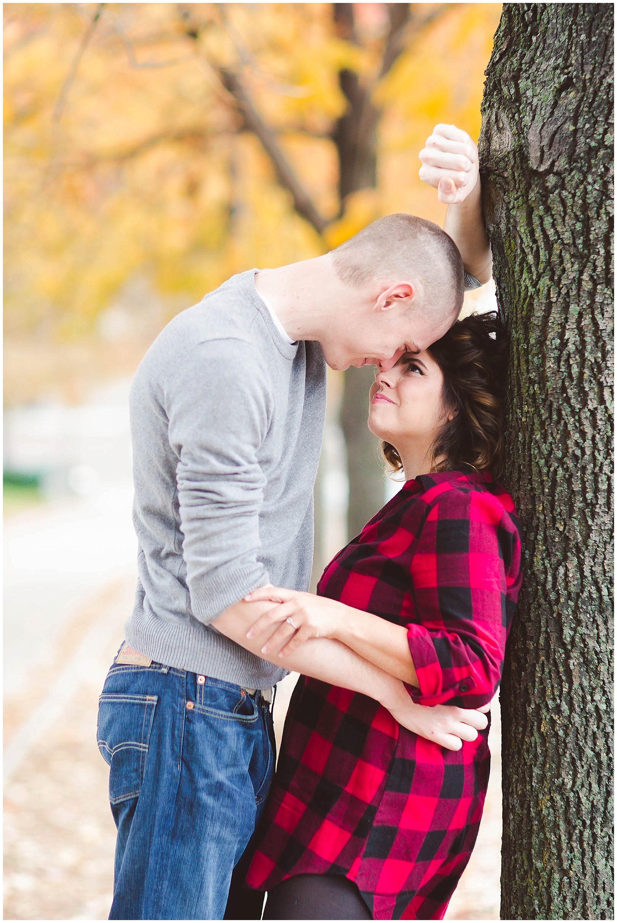 Romantic fall engagement session, Fort Wayne Wedding Photographer,_0003.jpg