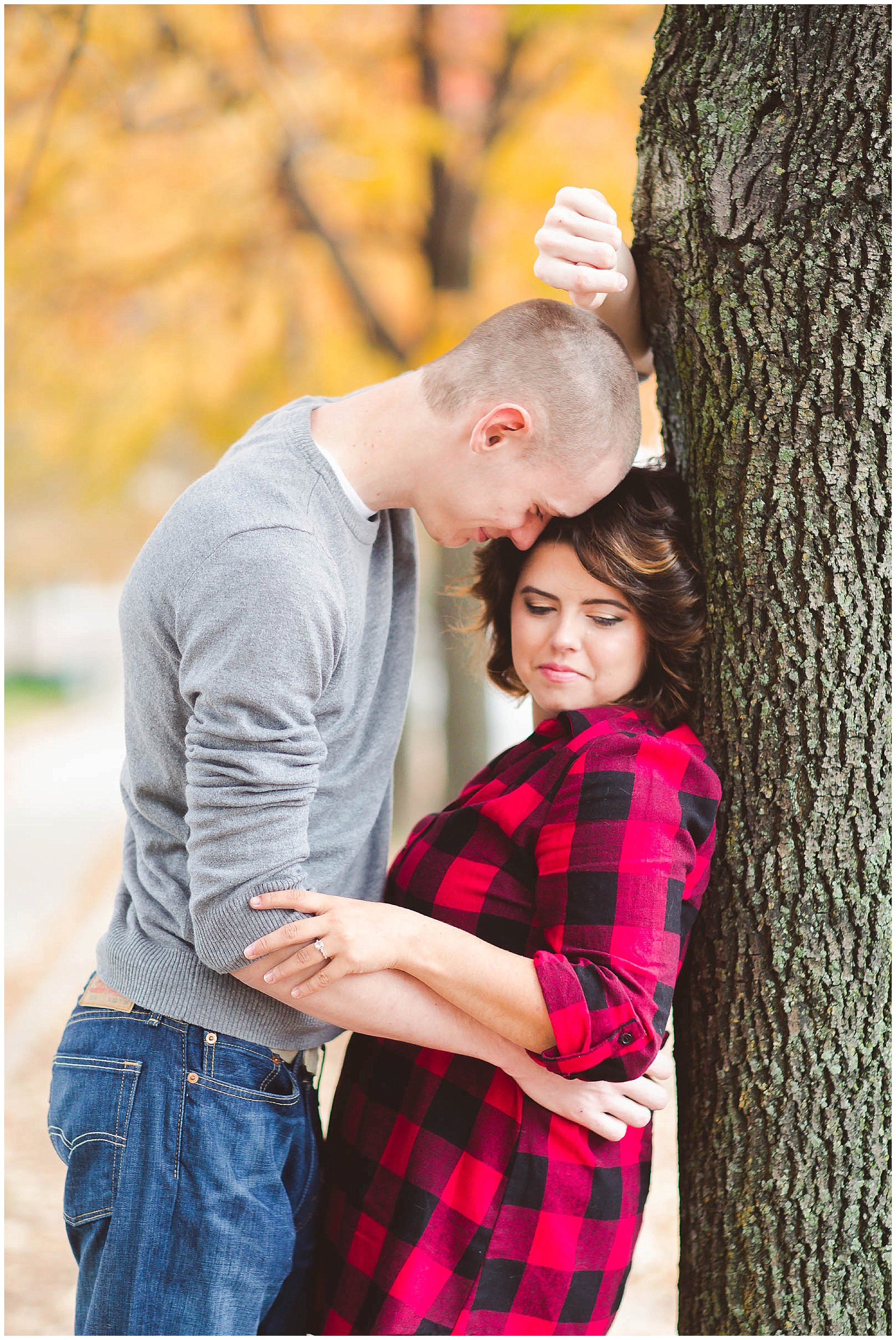 Romantic fall engagement session, Fort Wayne Wedding Photographer,_0005.jpg