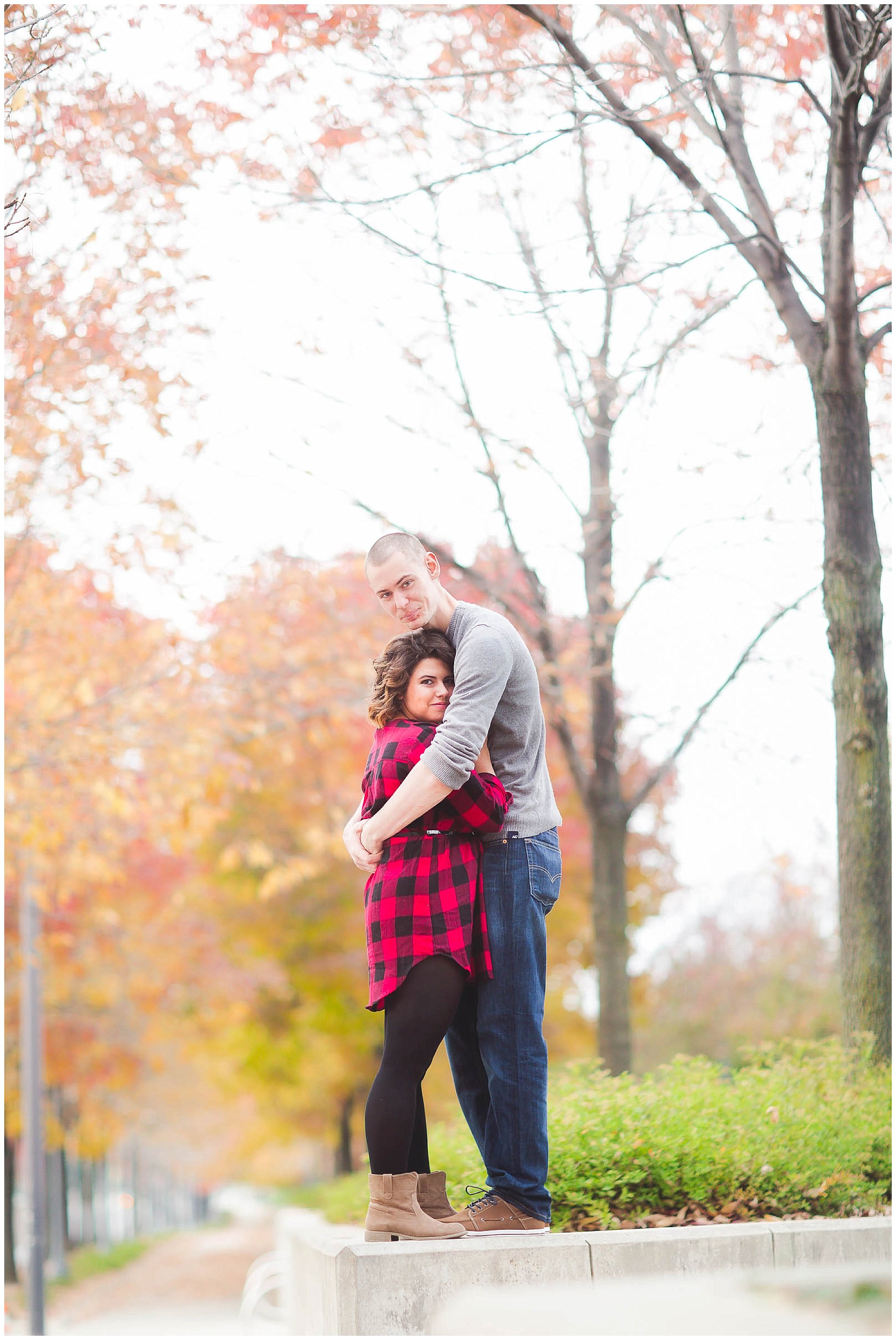 Romantic fall engagement session, Fort Wayne Wedding Photographer,_0012.jpg