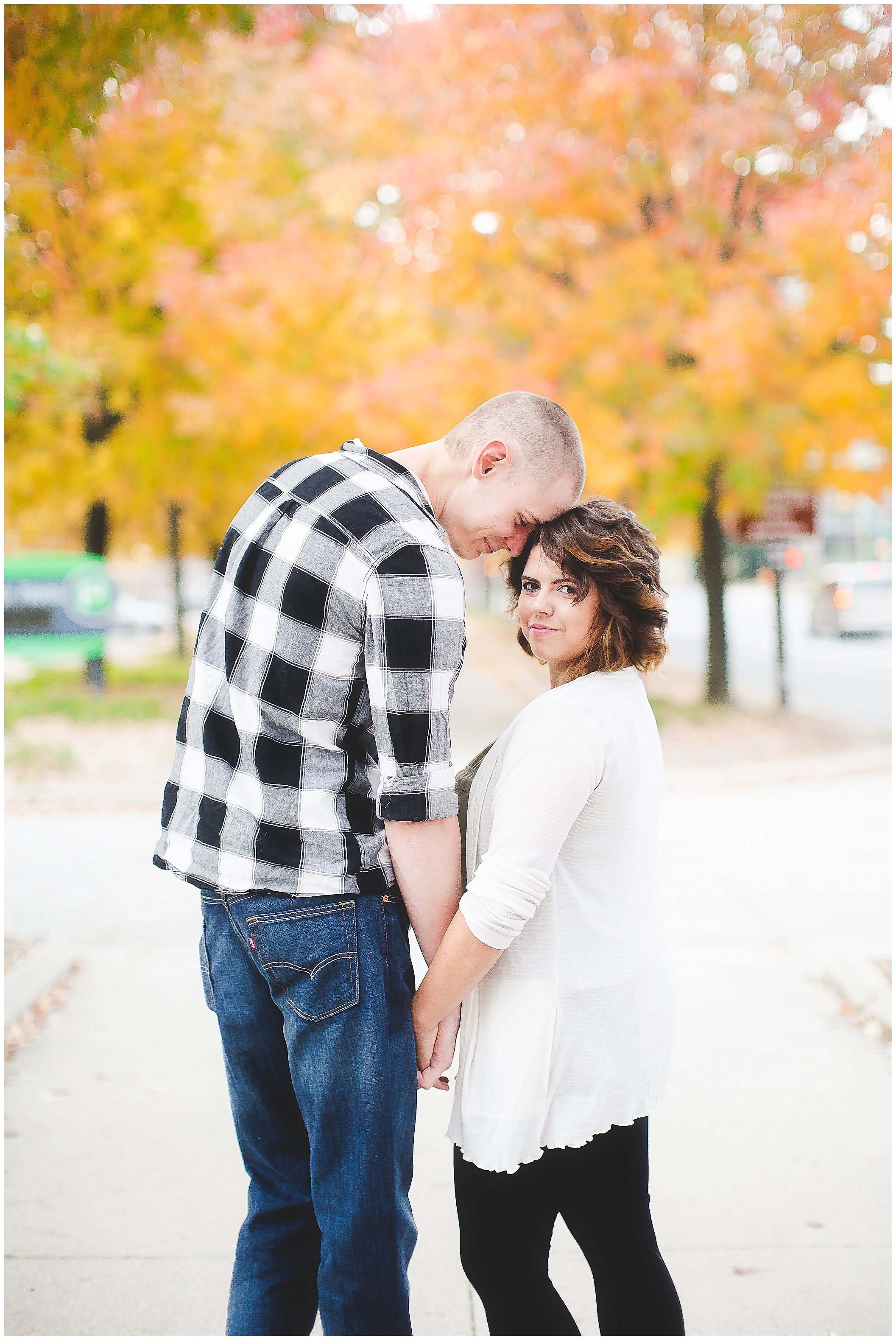 Romantic fall engagement session, Fort Wayne Wedding Photographer,_0028.jpg