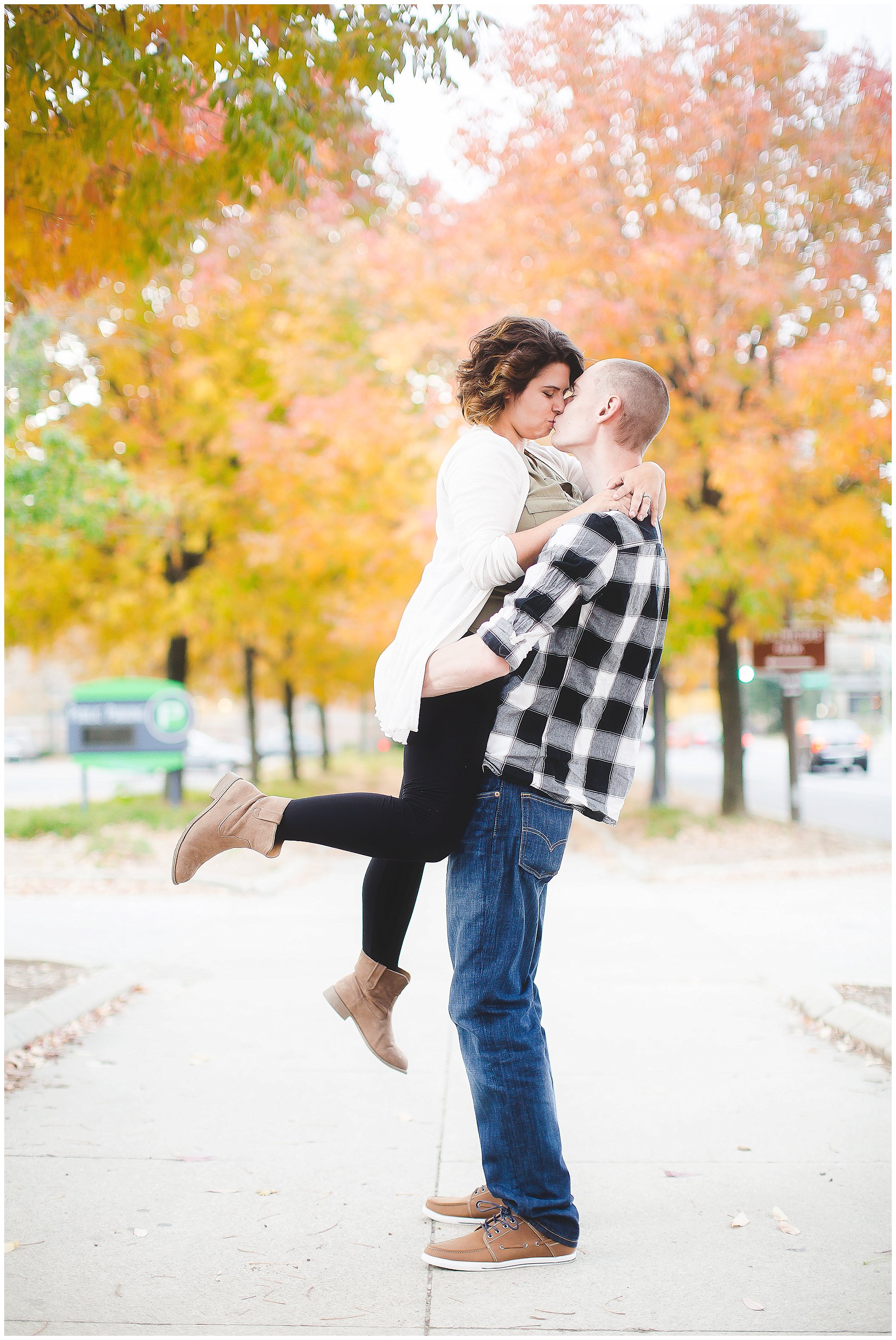 Romantic fall engagement session, Fort Wayne Wedding Photographer,_0034.jpg