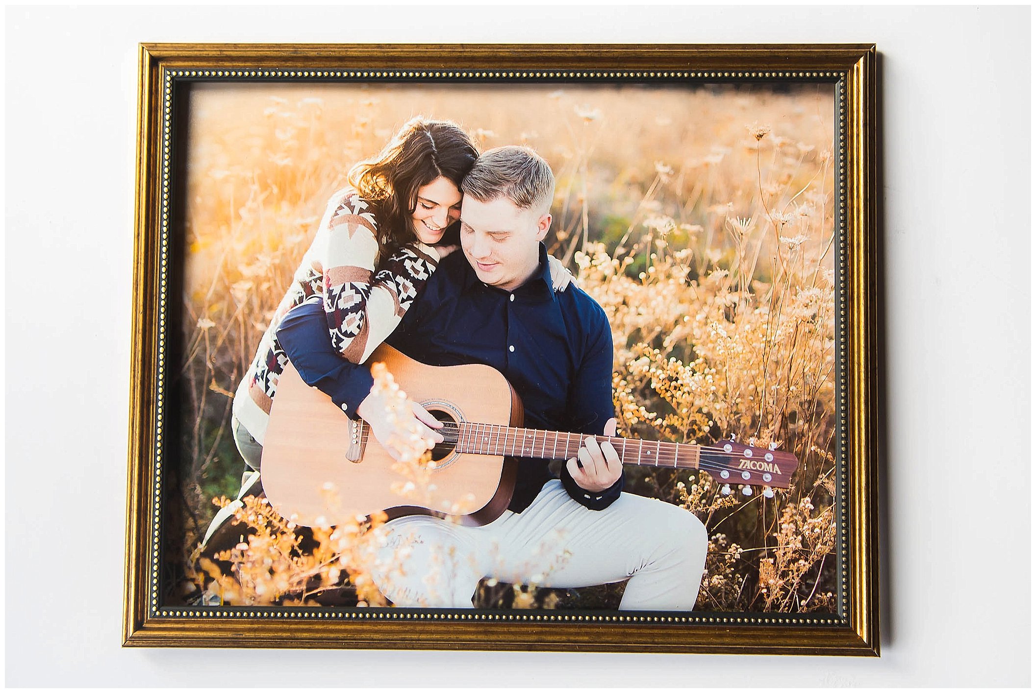 Turn your wedding photos into the best gift ever, Affordable christmas gift ideas_0003.jpg