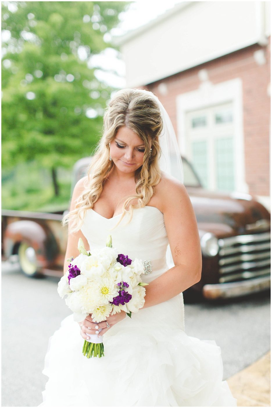 Gorgeous and Elegant wedding at The Landmark in Fort Wayne Indiana, Fort Wayne Wedding Photographer_0053