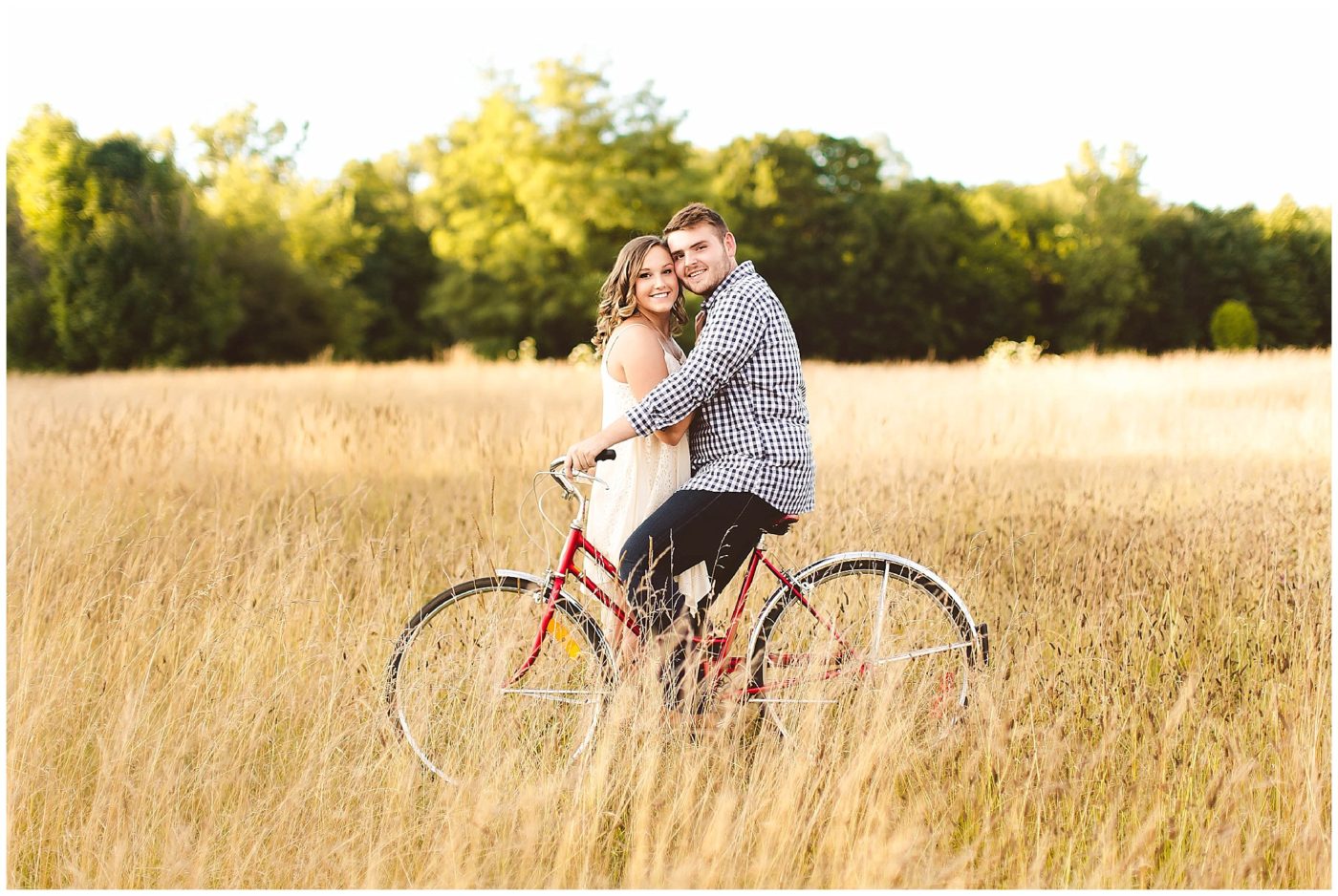 Adorable Bike Engagement Session in the Country, Fort Wayne Wedding Photography_0010