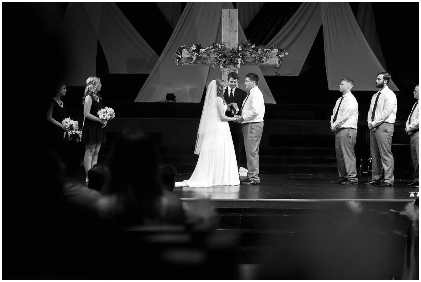 Fort Wayne Wedding Photographer, Stunning Wedding Photography in Fort Wayne_0042