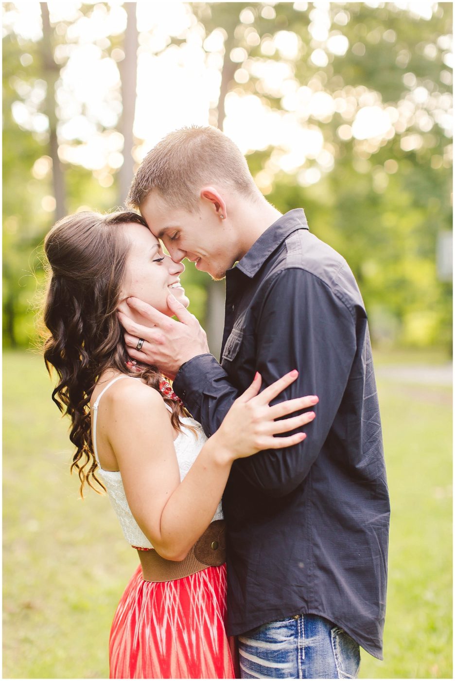 Romantic rainy engagement session, Fort Wayne Wedding Photographer_0010