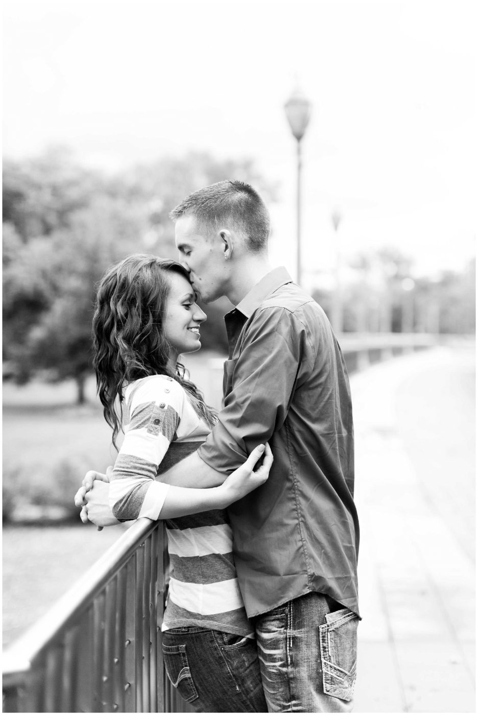 Romantic rainy engagement session, Fort Wayne Wedding Photographer_0011