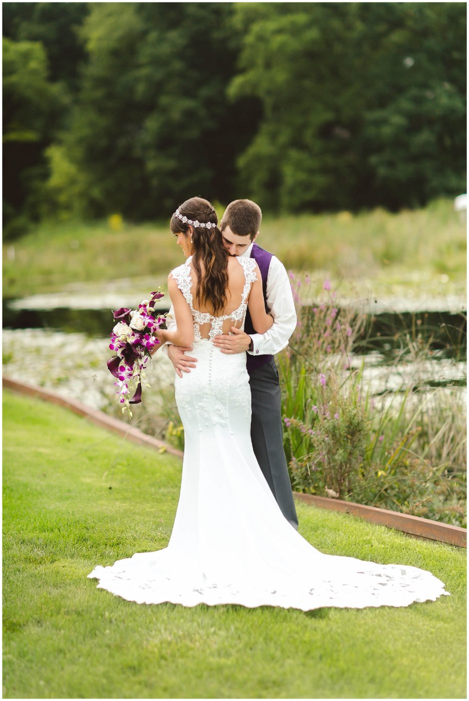 stunning-and-romantic-lake-outdoor-wedding-winona-lake_0005