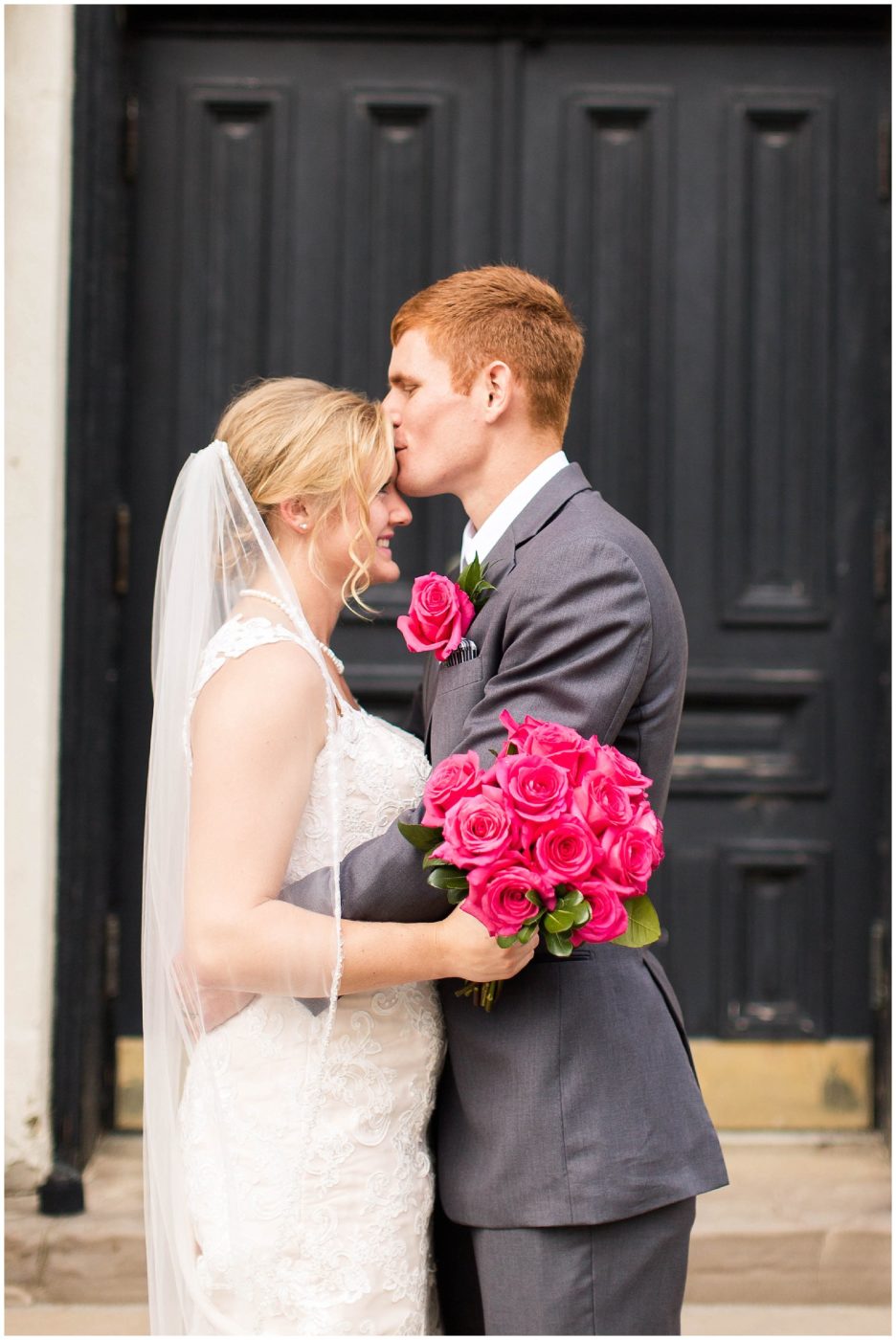 toledo-ohio-wedding-photographer-modern-hot-pink-wedding-inspiration_0008