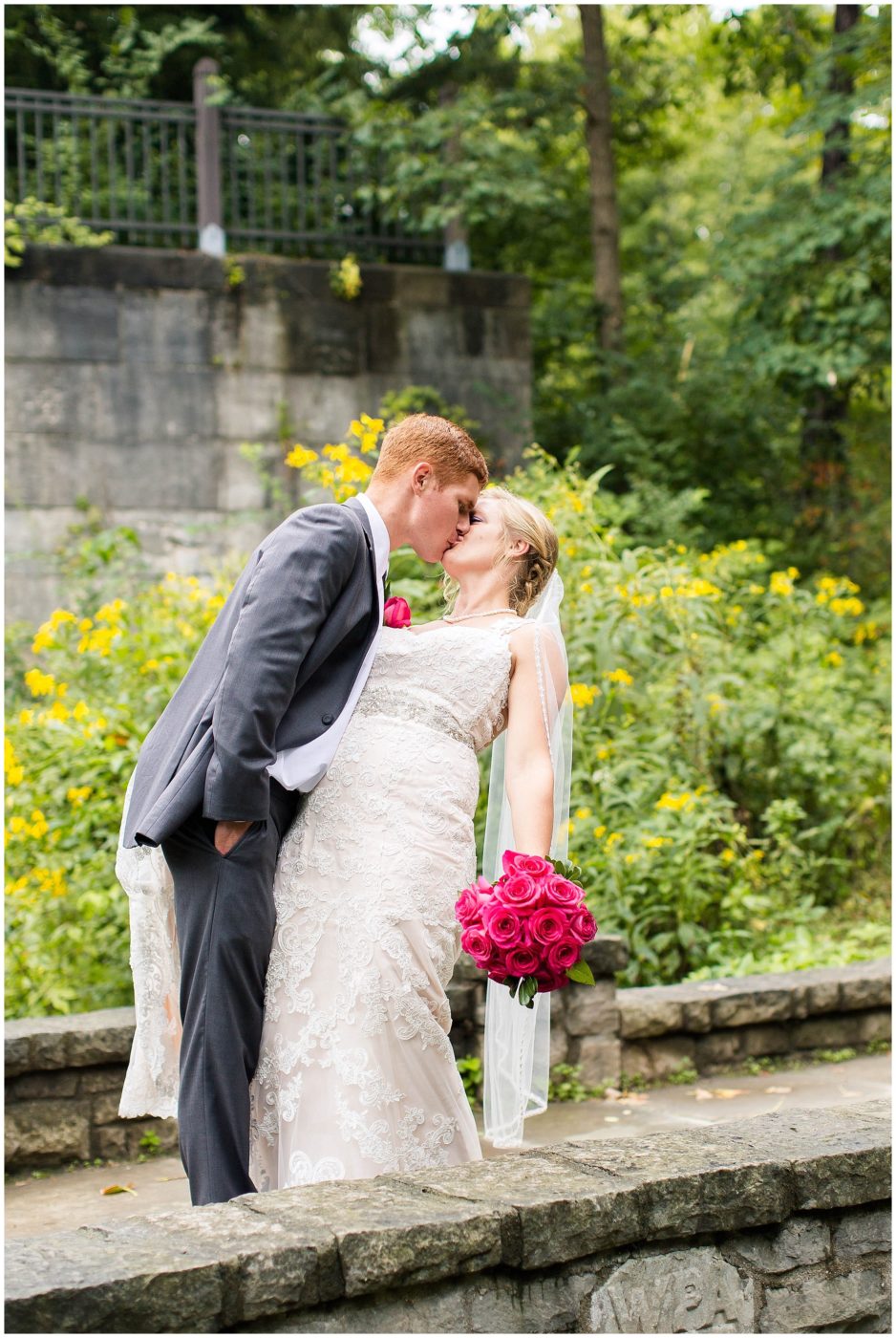toledo-ohio-wedding-photographer-modern-hot-pink-wedding-inspiration_0020