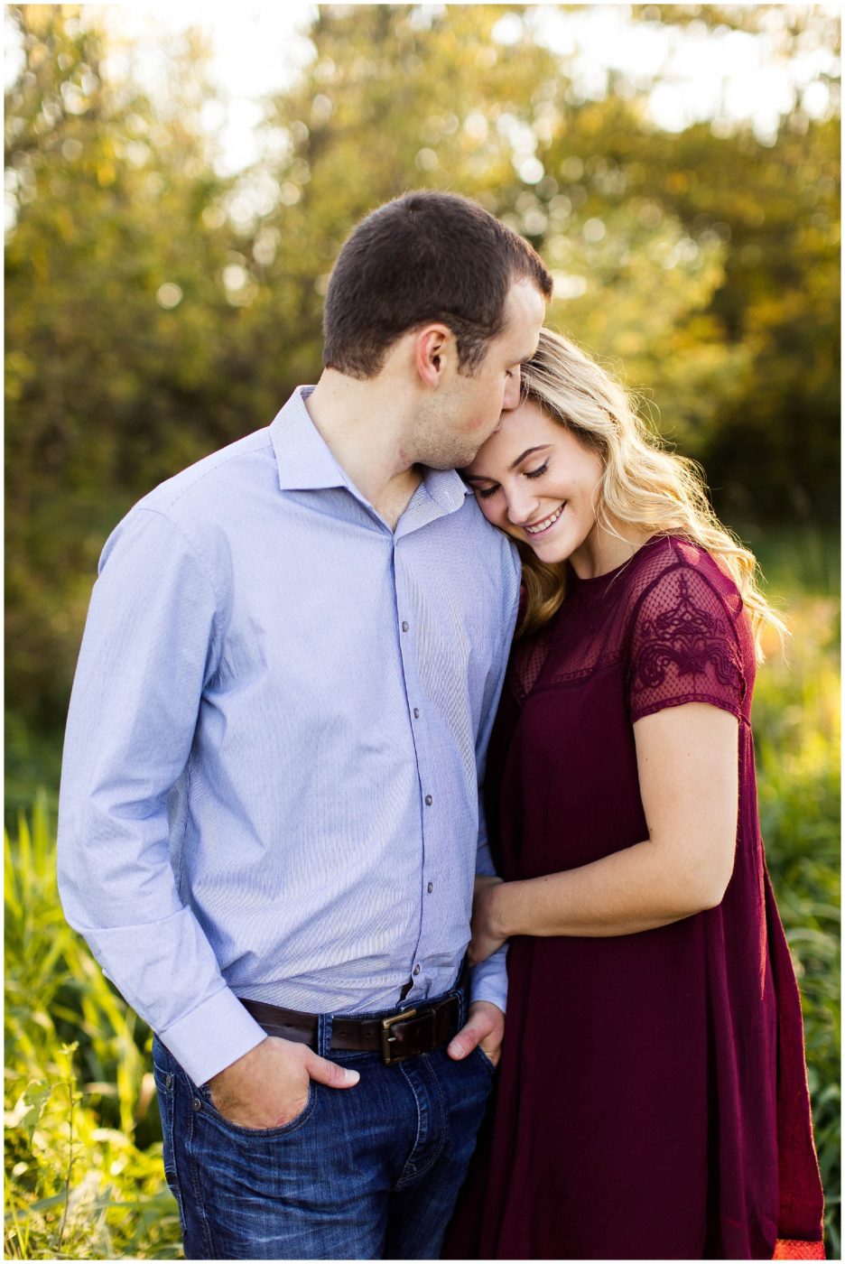cozy-and-country-fall-engagement-session-in-fort-wayne-indiana-fort-wayne-wedding-photographer_0012