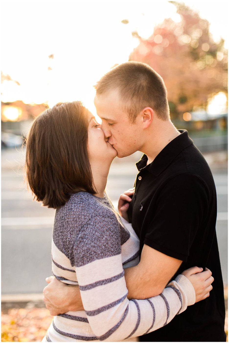 fall-engagement-session-at-headwater-park-downtown-fort-wayne-fort-wayne-wedding-photographer_0023